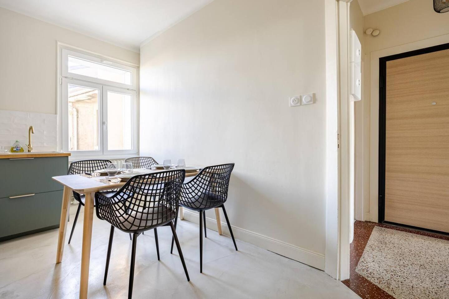 Les Chambres Du Graoully - Le 109 - Metz Gare - Parking Inclus - No S-Model ภายนอก รูปภาพ